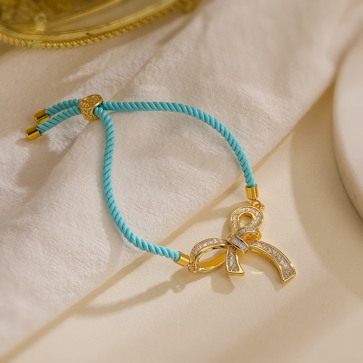 Sweet Bowknot-Shaped Hand Chain for Women with Copper Base Plated in 18K Gold and Micro-Paved Zirconia, Geometric Design Fashion Accessory