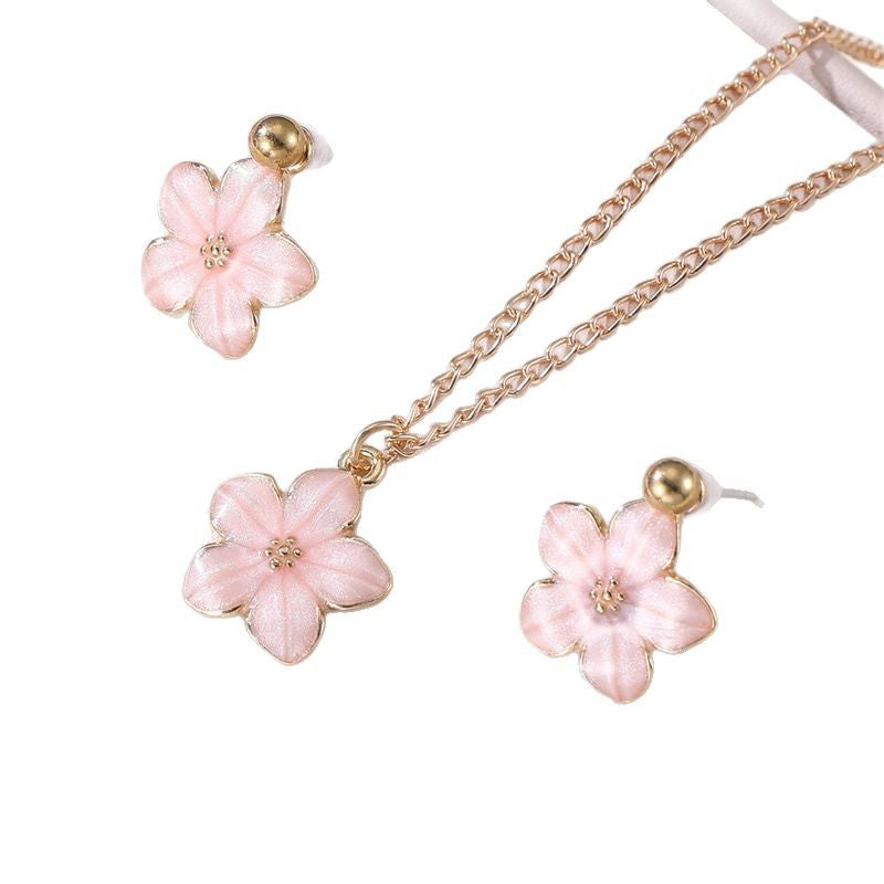 Collar con colgante de mariposa minimalista para niñas, cadena de aleación con acabado esmaltado y dije de resina