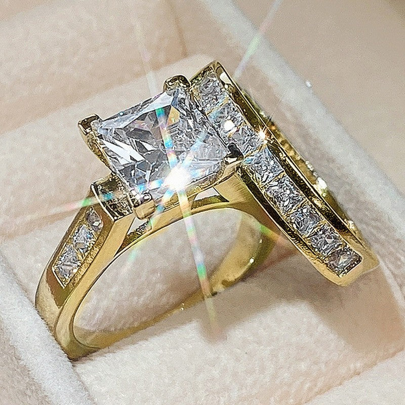 Anello da donna in lega in stile floreale con intarsi in zircone e finitura placcata