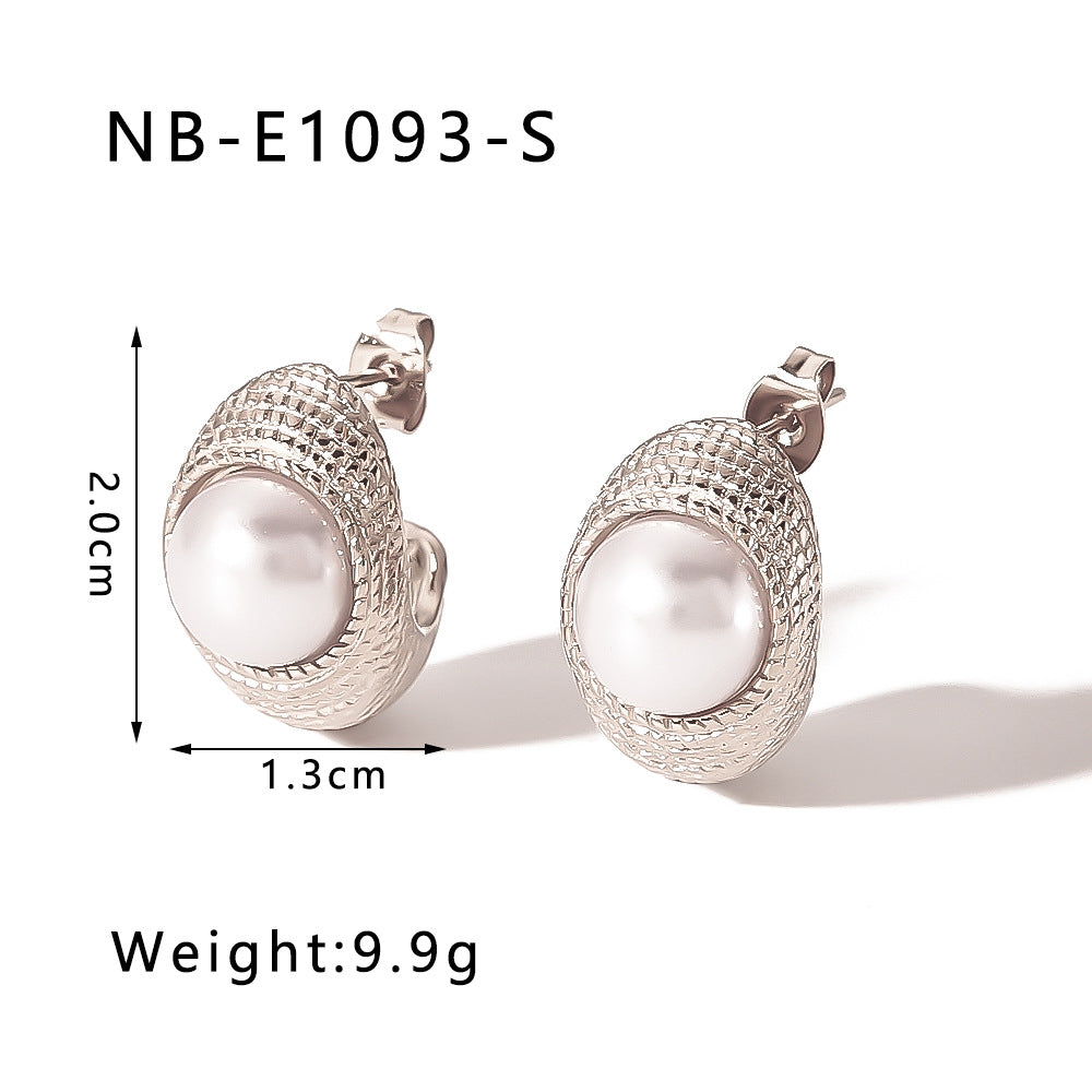 Minimalist Heart-Shaped Geometric Stainless Steel Earrings with 18K Gold Plating for Women