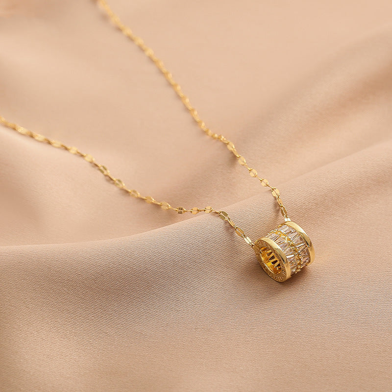 Luxury Minimalist Lip-Shaped Titanium Steel Necklace with Plated Finish for Women, Adjustable Clavicle Chain Featuring Circular Pendant Design