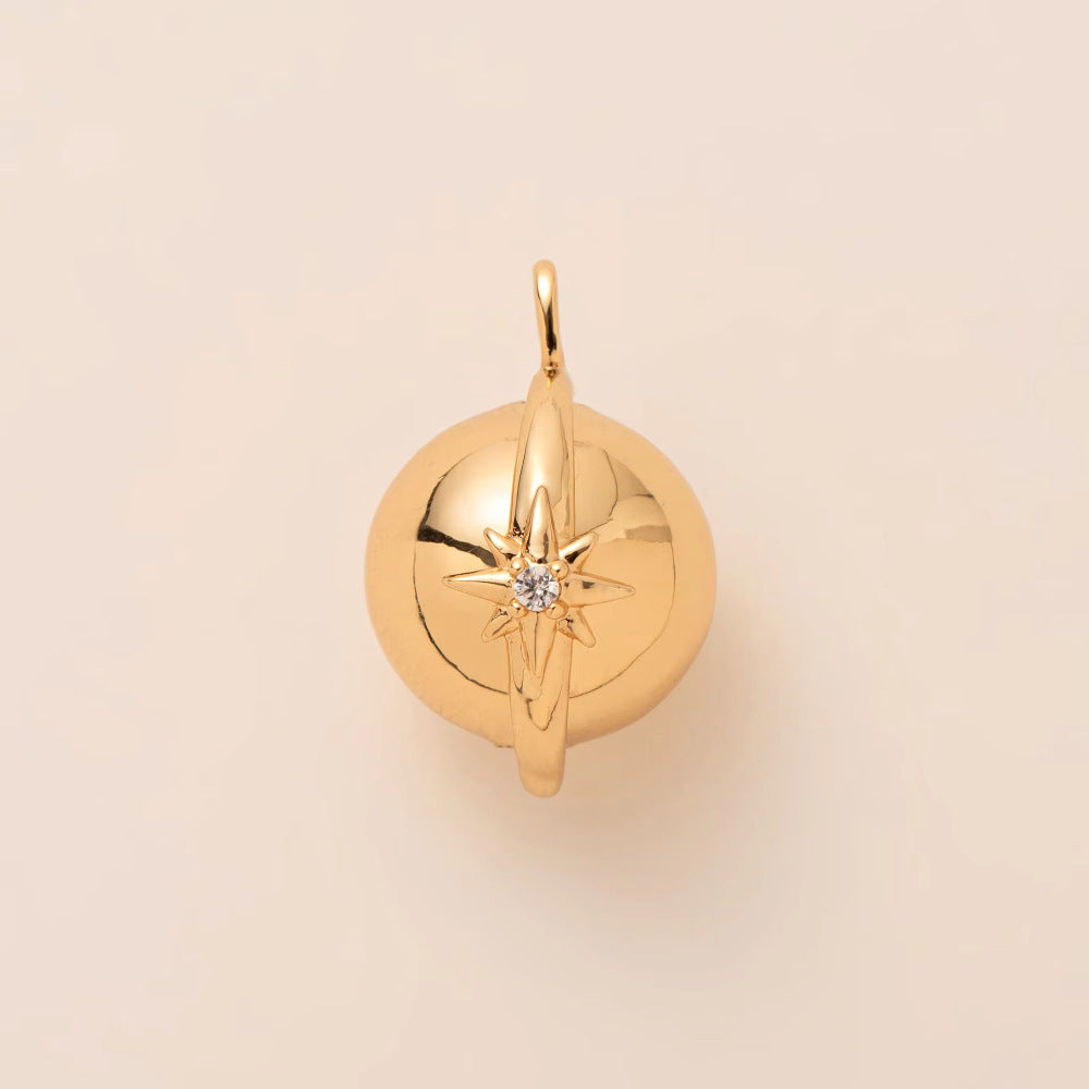 Minimalist Luxury 18K Gold Plated Brass Star Moon Heart Pendant Cable Chain Necklace Unisex