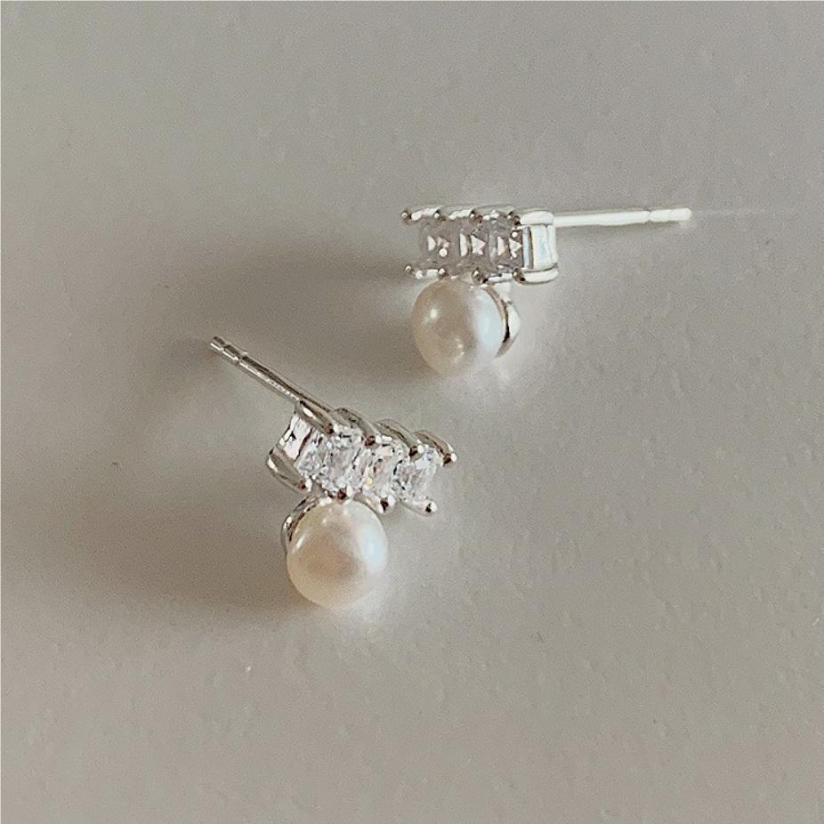 Minimalist Geometric Letter Shape 925 Sterling Silver Zircon and Pearl Stud Earrings for Women
