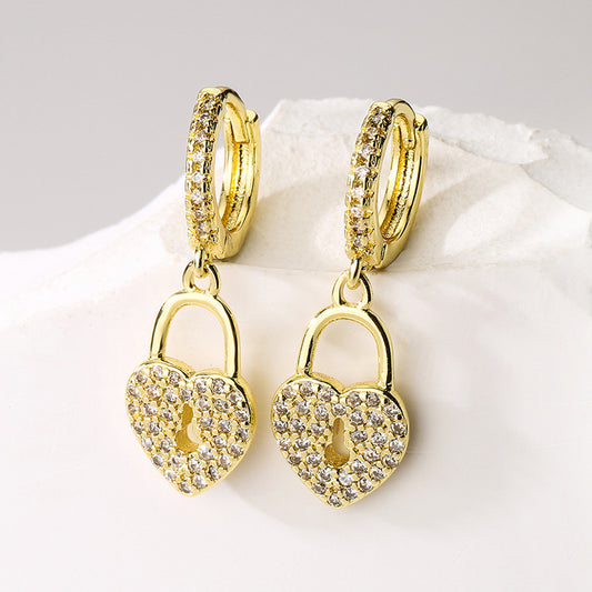 Pendientes de Cobre en Forma de Corazón Minimalistas con Baño de Oro de 18K y Detalles de Circonitas Cúbicas para Mujer