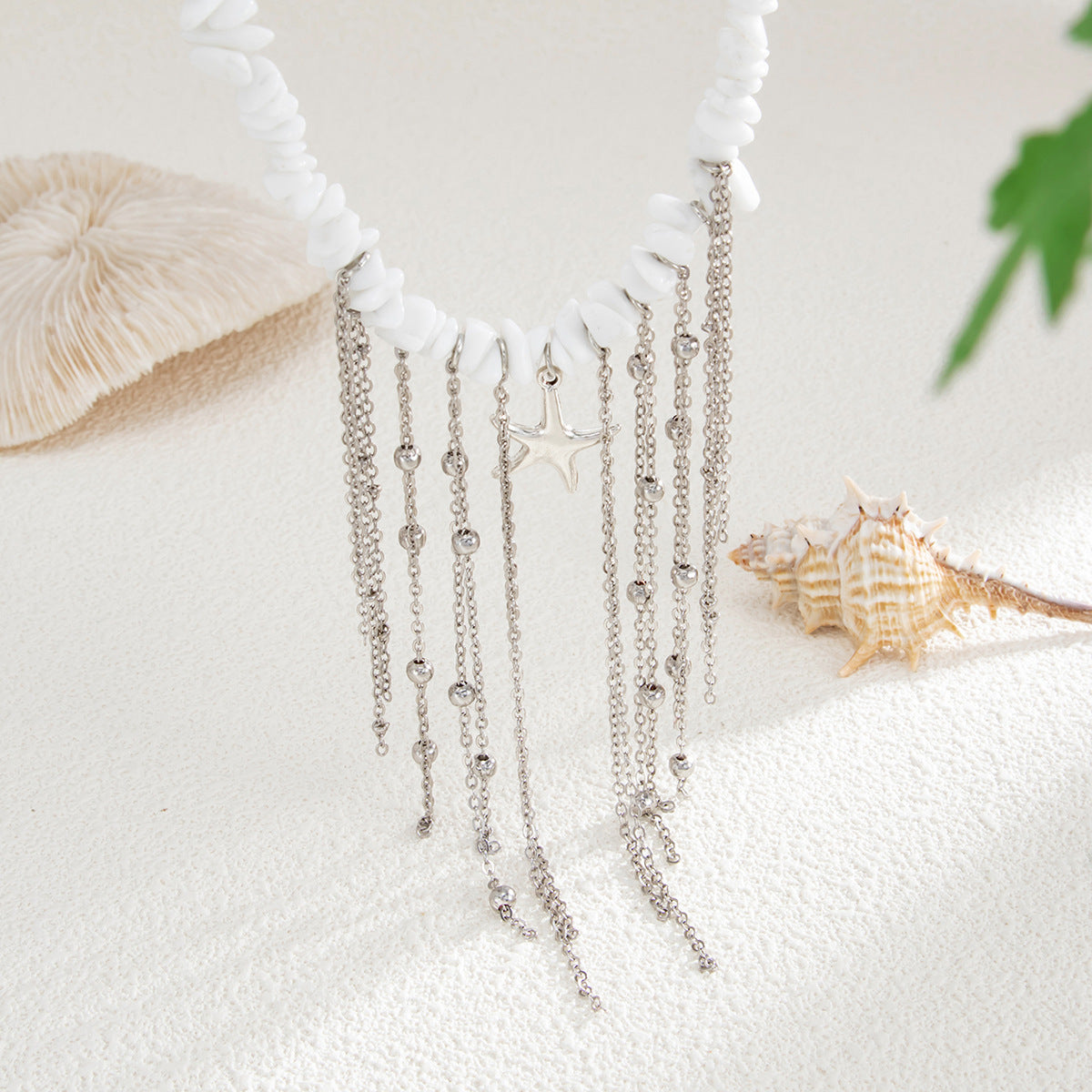 Sweet Plated Brass Star Pendant Zinc Alloy Necklace for Women