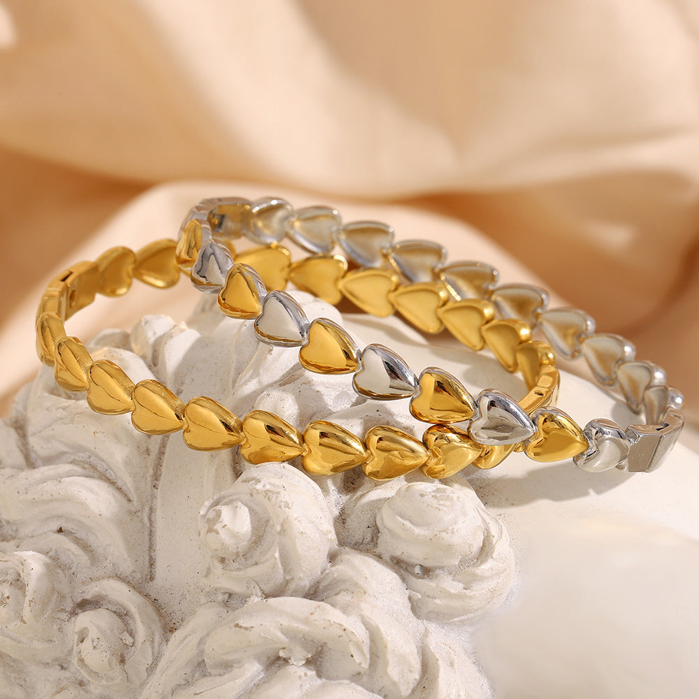 Bracciale Minimalista in Acciaio Inossidabile Placcato Oro 18K con Chiusura a Moschettone a Cuore