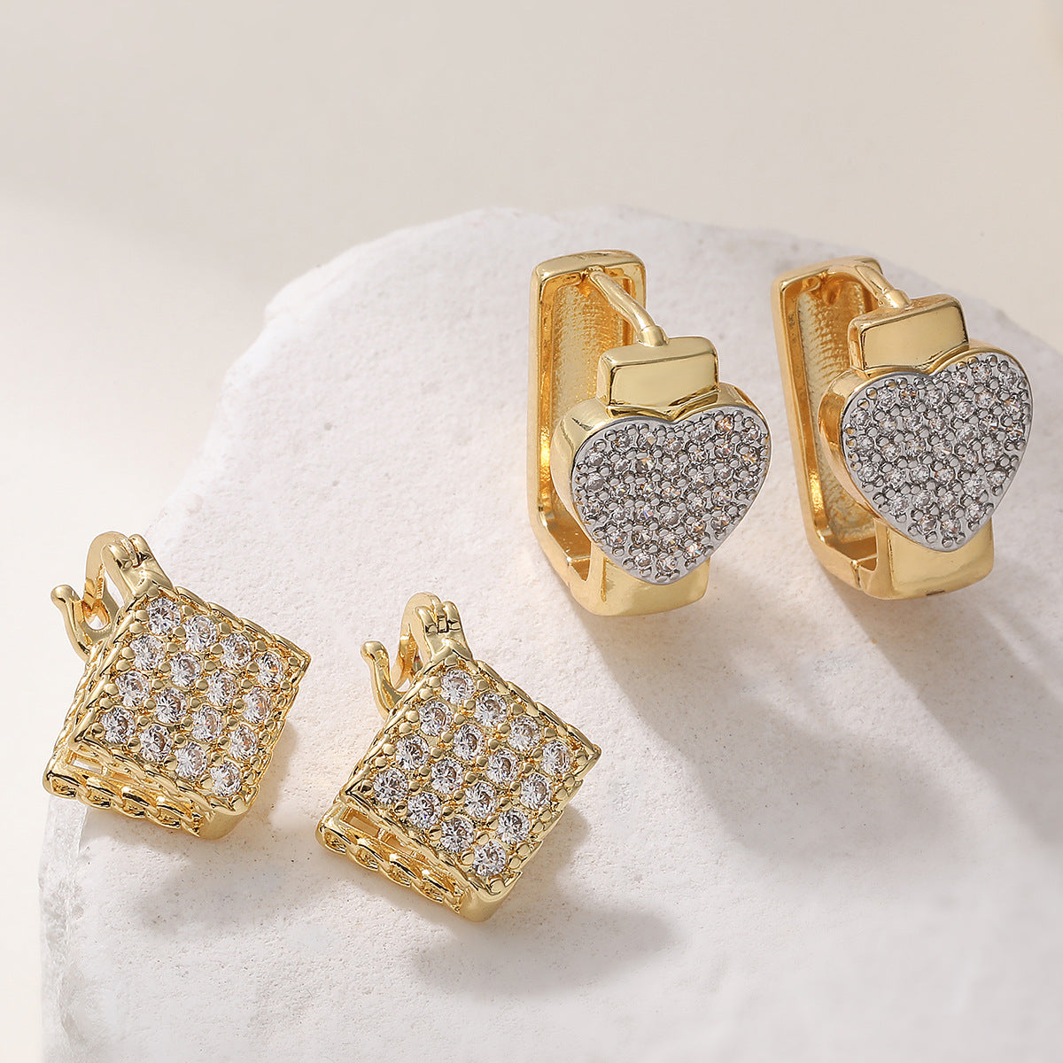 Minimalist 18K Gold Plated Brass Geometric Heart Earrings with Cubic Zirconia for Women