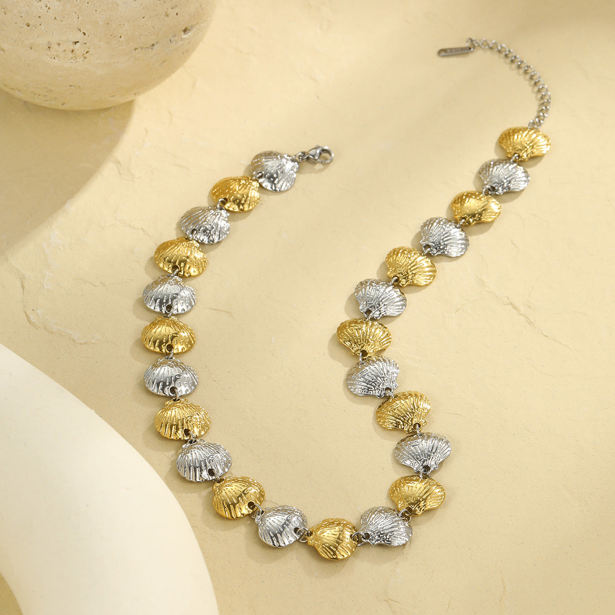 Set collana geometrica a conchiglia da donna in acciaio inossidabile placcato oro 18 carati, per vacanze estive al mare