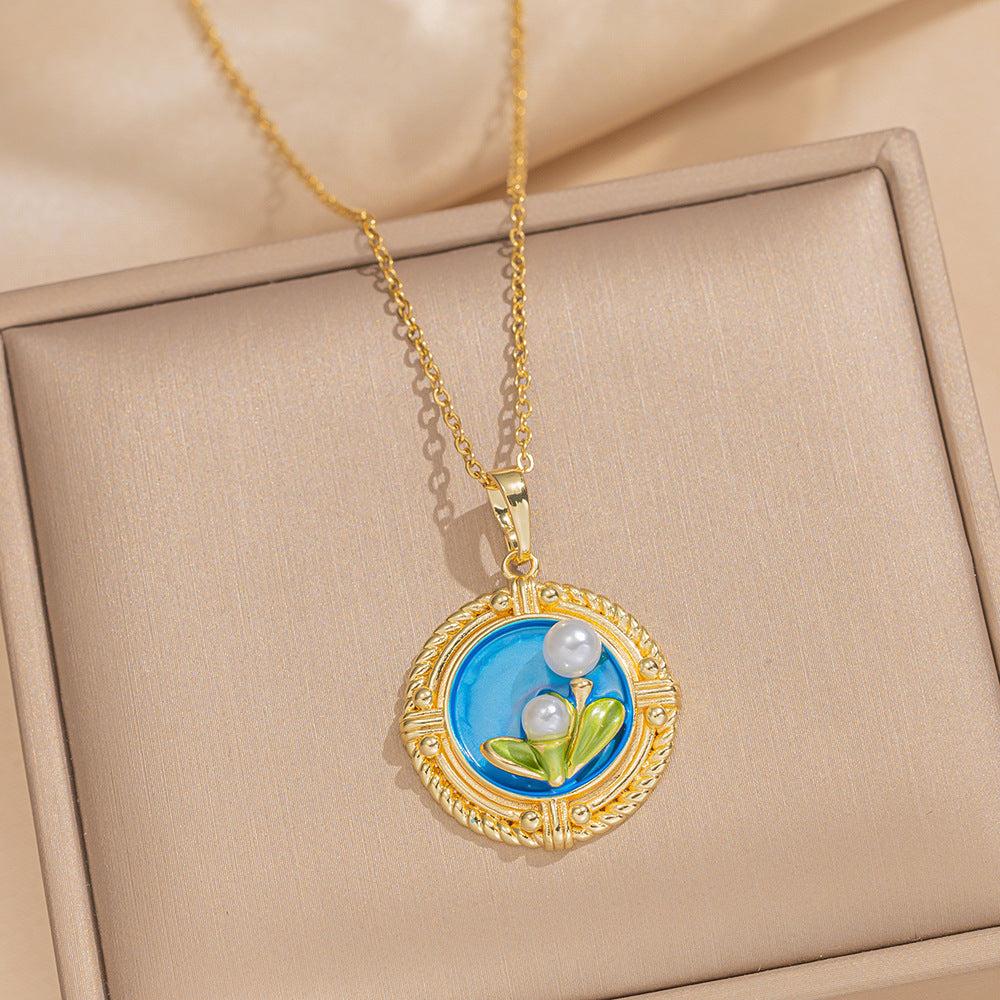 Baroque Style Leaf-Shaped Titanium Steel Necklace with Tulip Floral Motif, Vacuum-Plated for Hypoallergenic Wear, O-Chain Design