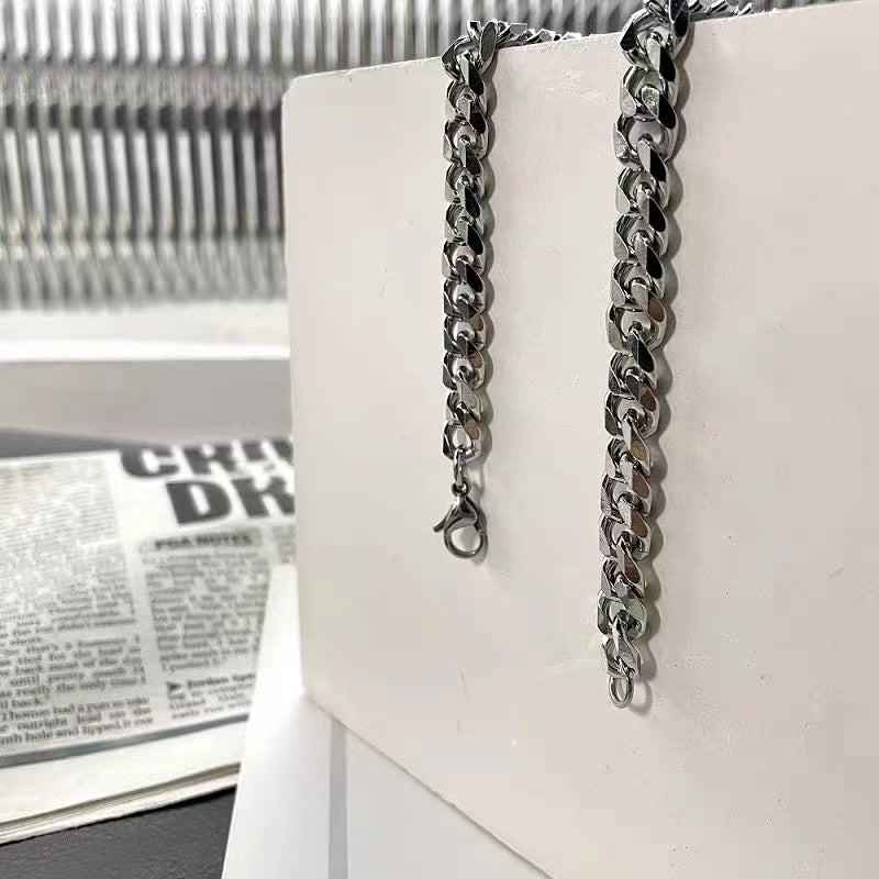 Hip-hop Geometric Round Titanium Steel Plated Cuban Link Chain Necklace for Men