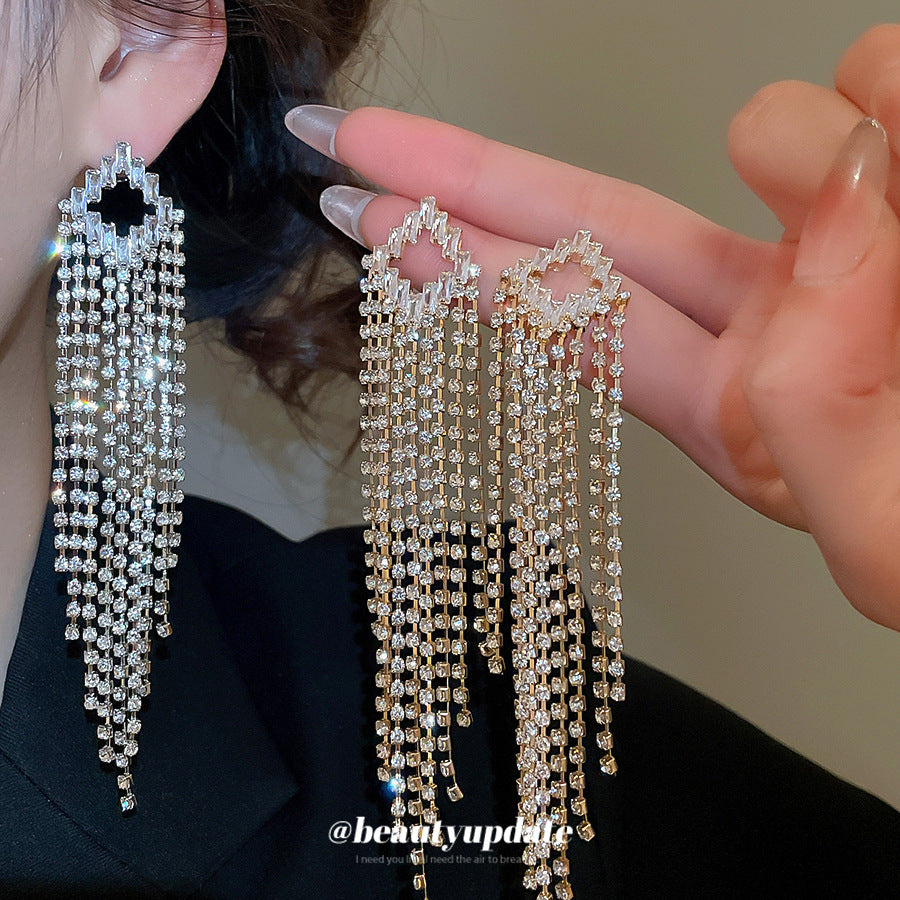 Pendientes colgantes geométricos elegantes en forma de rombo con incrustaciones de circonitas en base de cobre y postes de acero inoxidable para mujer