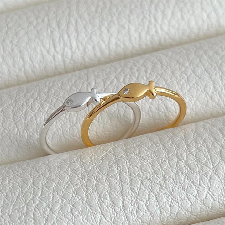 Minimalist Sweet 925 Sterling Silver Fish Shape Ring for Women