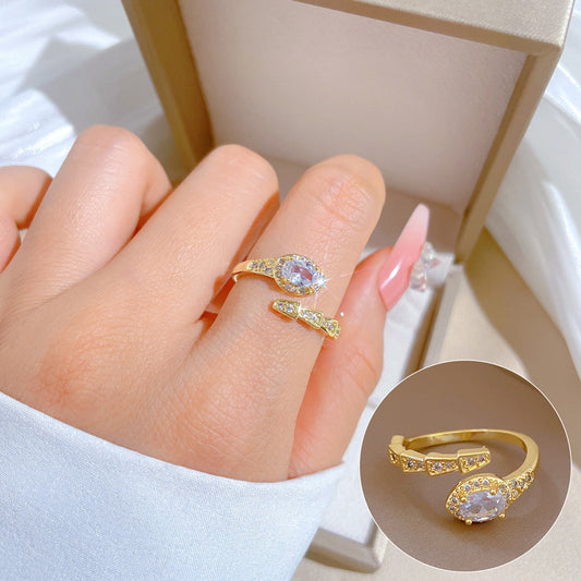 Anello in ottone placcato oro a forma di corona in stile fumetto per donna, anello di fidanzamento regolabile con fascia a serpente