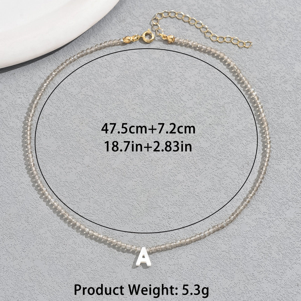 Collar Minimalista de Perlas Frescas y Nácar con Letras, para Mujer, con Dije Geométrico y Diseño que Realza la Clavícula