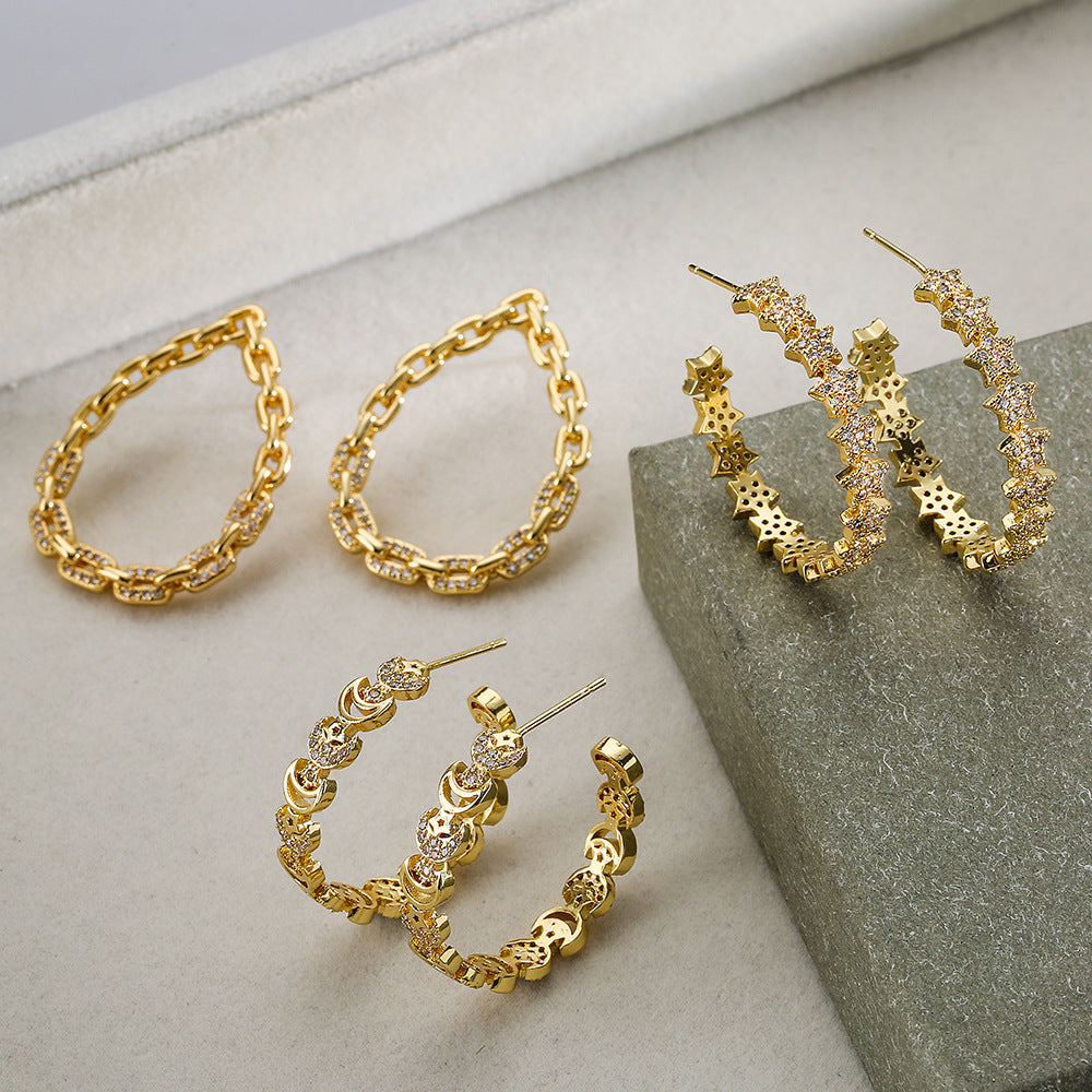 Orecchini minimalisti geometrici a stella e luna da donna in rame con placcatura in oro 18 carati e intarsio di zirconi