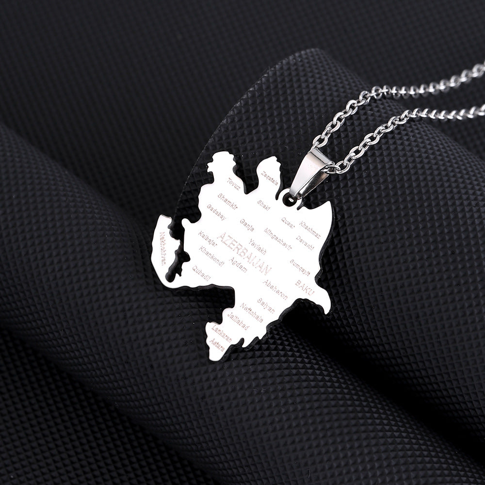 Collana geometrica in acciaio inossidabile con ciondolo a mappa dell'Azerbaigian, catena placcata in titanio per unisex