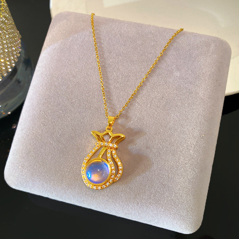 Sweet Luxury Gradient Heart Full Cubic Zirconia Pendant Titanium Steel Cable Chain Necklace