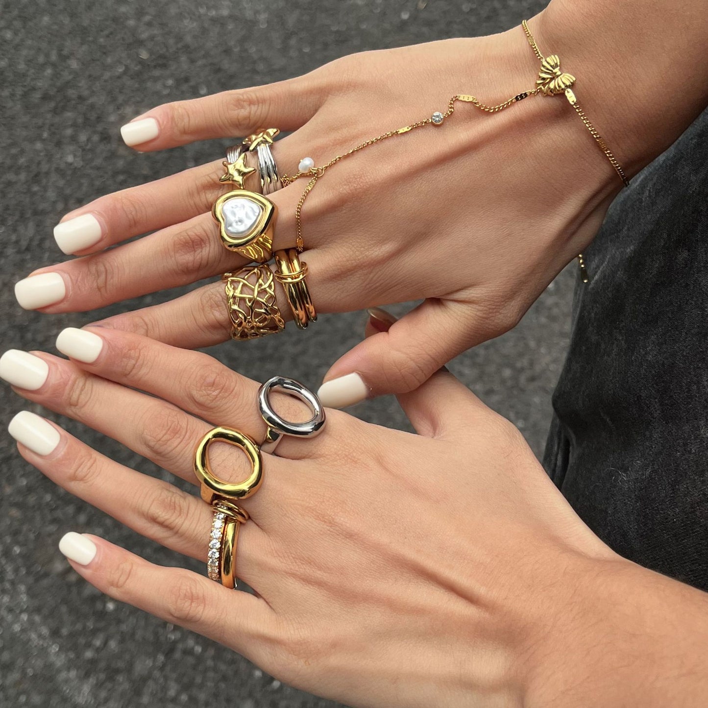 Juego de pulsera de anillo de acero de titanio geométrico de lujo con patrón de estrella, chapado en oro al vacío PVD, joyería de mano de acero inoxidable para mujer