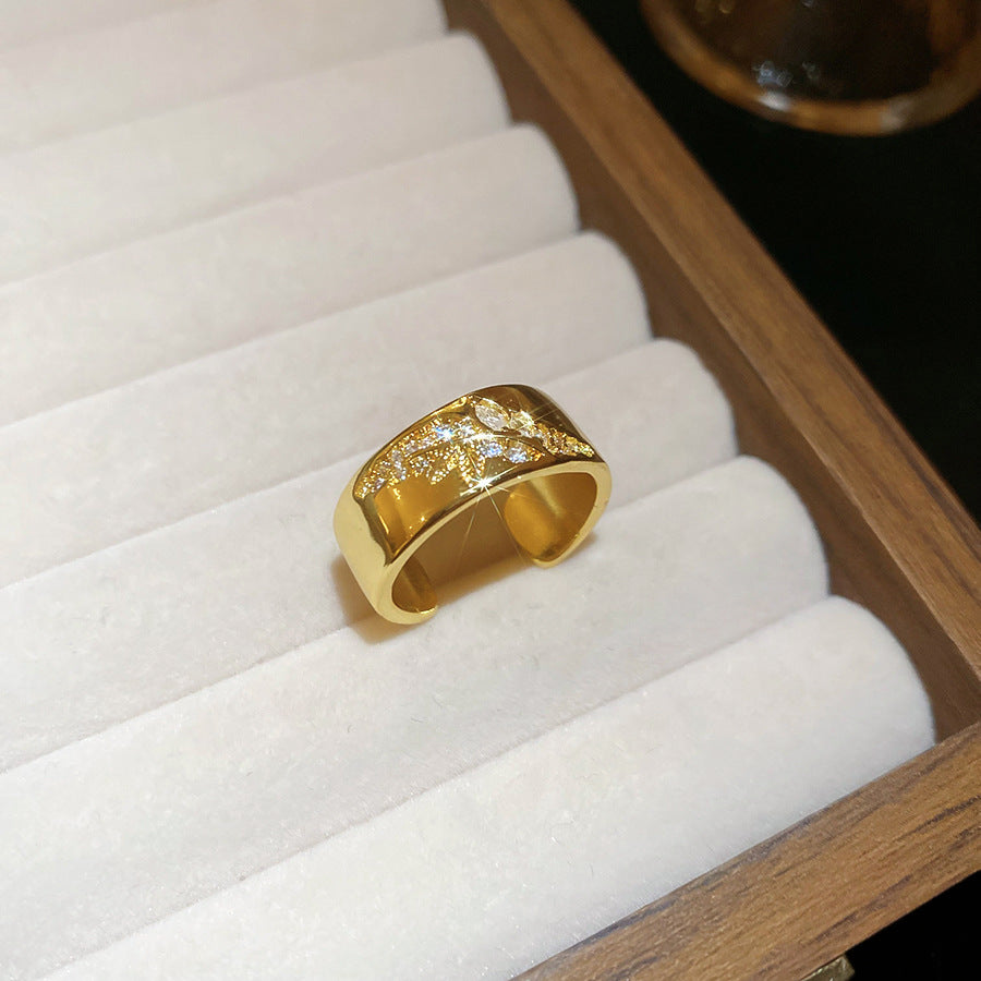 Anillo geométrico chapado en oro estilo lujo con incrustaciones de circonitas para mujer, anillo minimalista de moda para el dedo índice