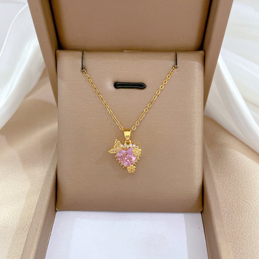 Collana con pendente a cuore geometrico in acciaio al titanio di lusso con intarsi in strass per donna