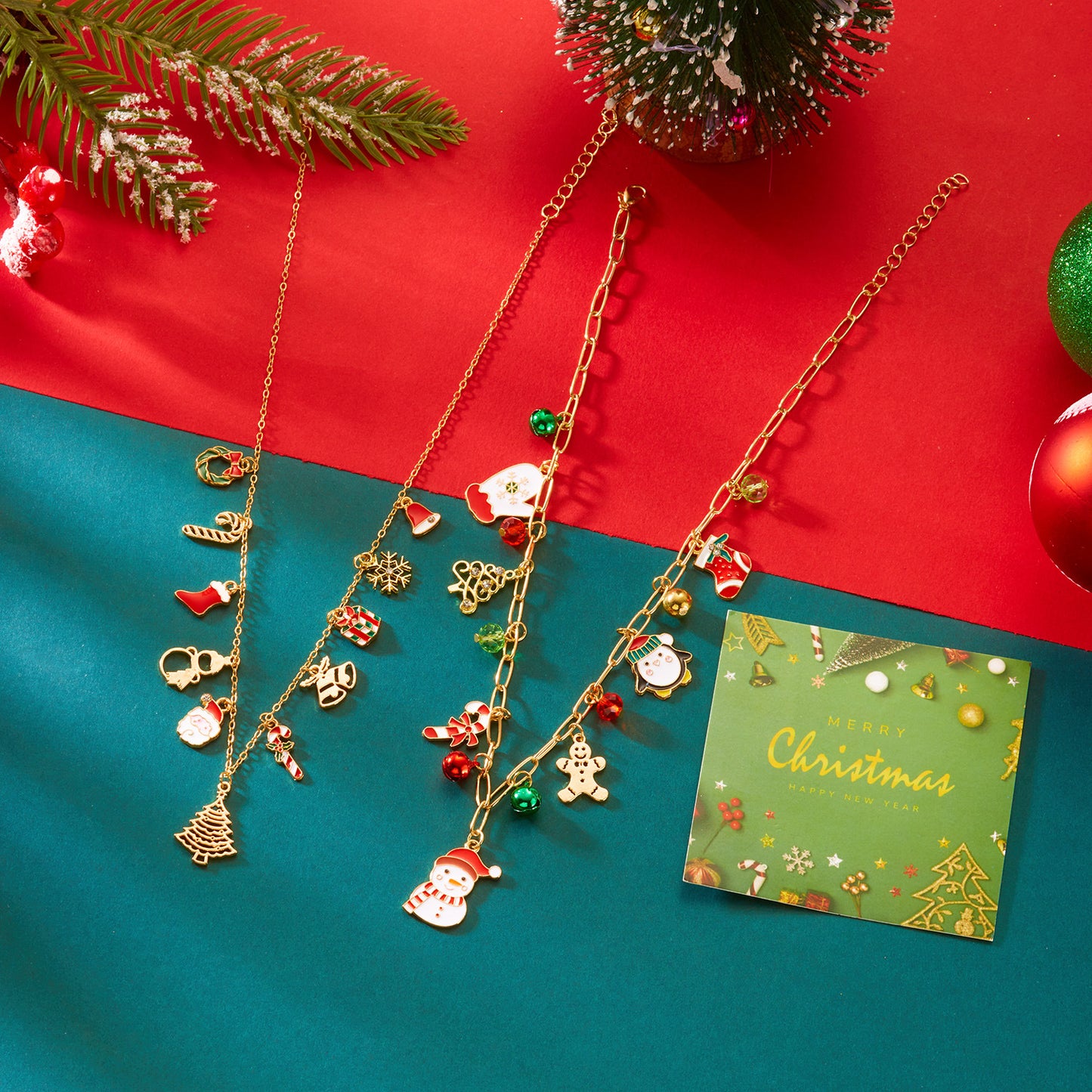Collana con Ciondolo a Ghirlanda Natalizia alla Moda con Motivi di Campanella di Babbo Natale e Fiocco di Neve da Donna, Collana Placcata in Lega di Zinco per Regali di Natale