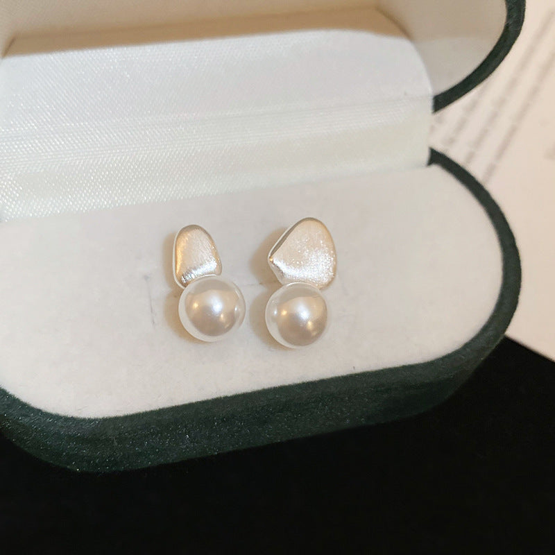 Chic Vintage Pearl Stud Earrings with Floral Bow Leaf Diamond Drop Geometric and Animal Motifs in Steel Posts