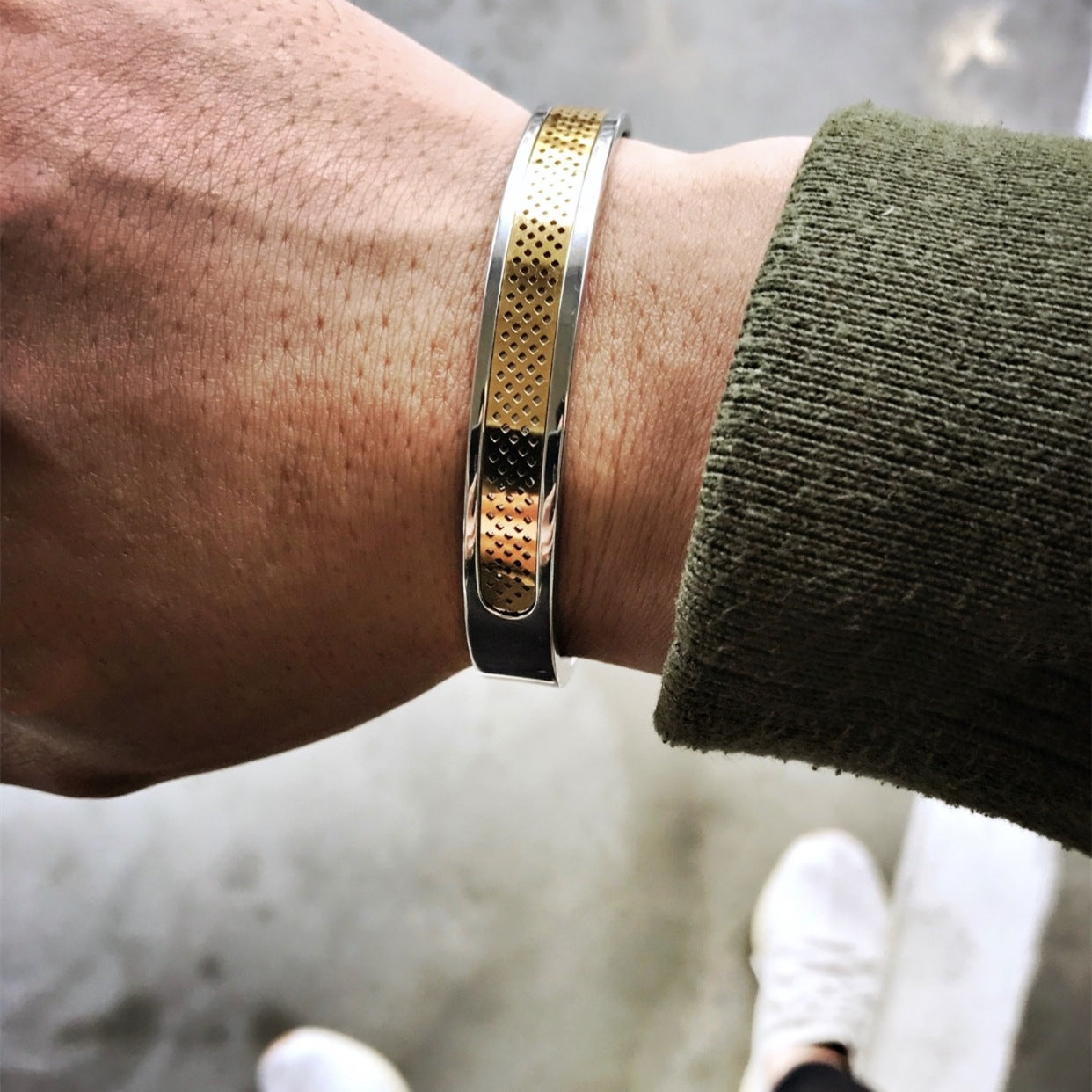 Punk Vintage Geometric Hollow Mesh Plated Stainless Steel Open Cuff Bracelet for Men and Women