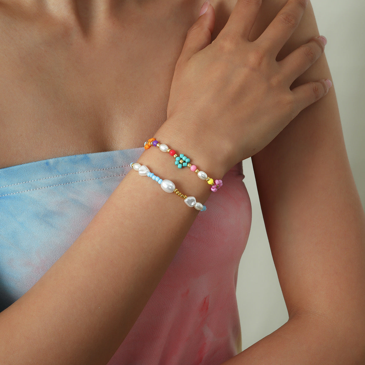 Minimalist Sweet Floral Imitation Pearl Beaded Bracelet for Women