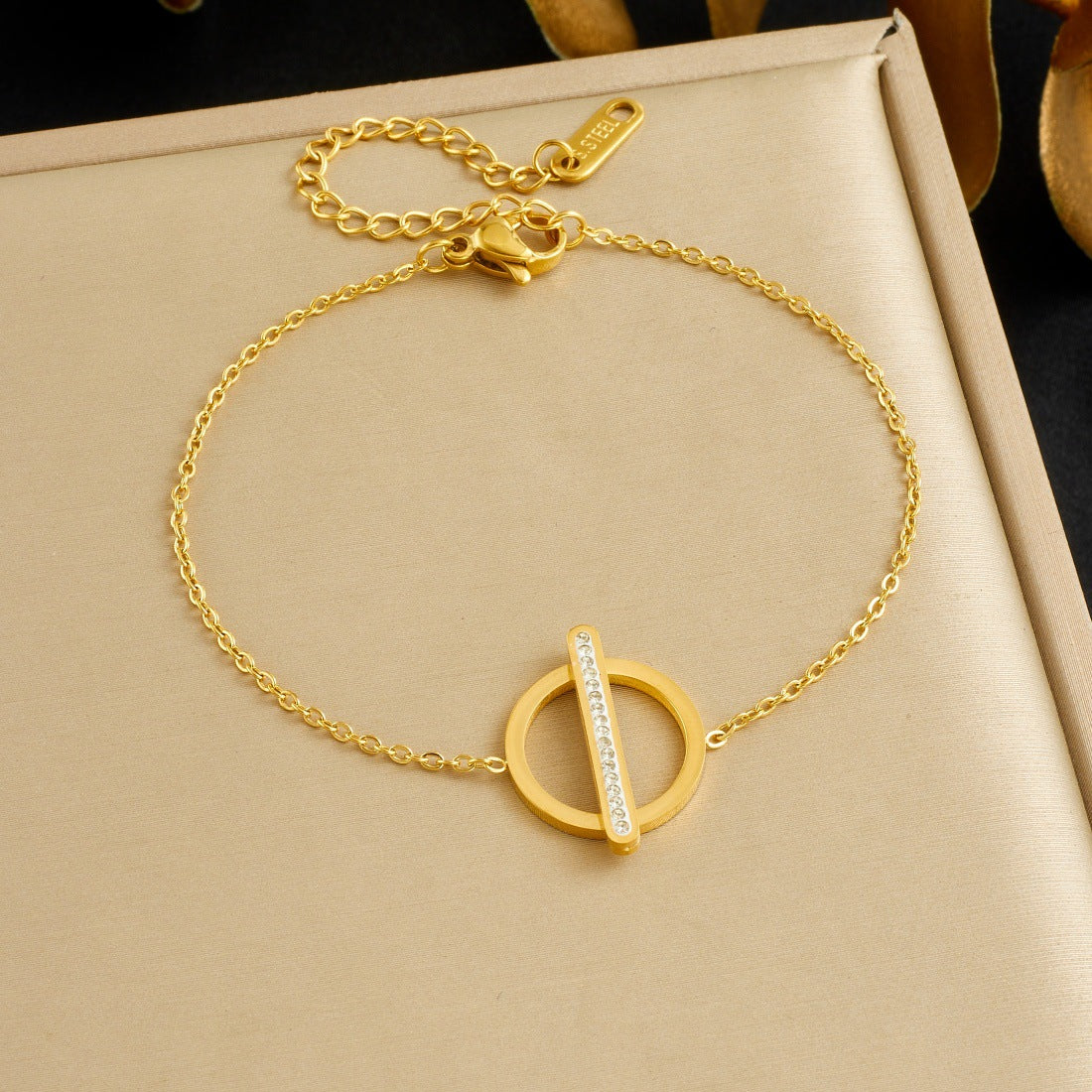Minimalist Gold Plated Geometric Round Rectangle Rhinestone Inlay Stainless Steel Pendant Chain Bracelet for Women