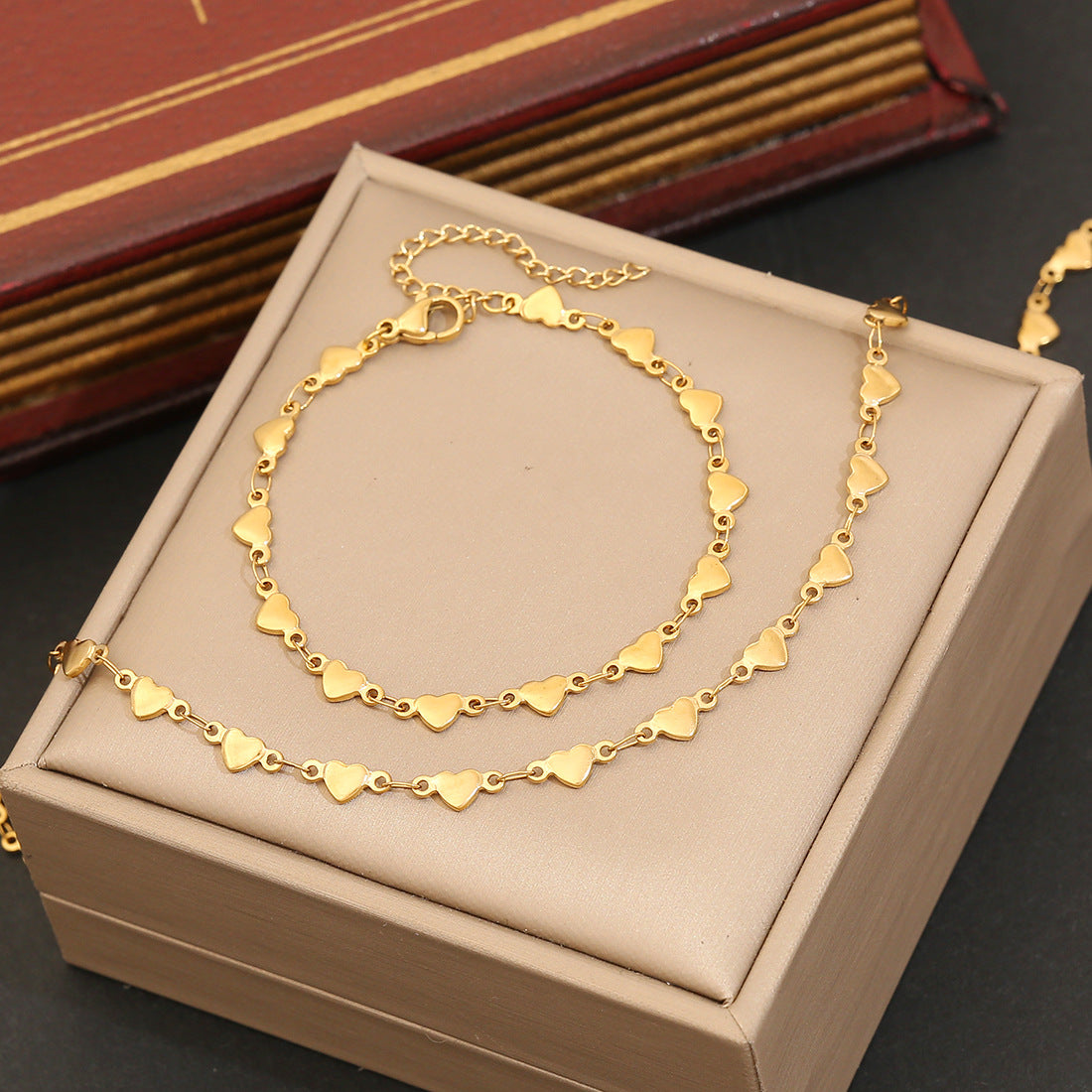Elegante set collana con pendente a cuore in acciaio inossidabile placcato da donna