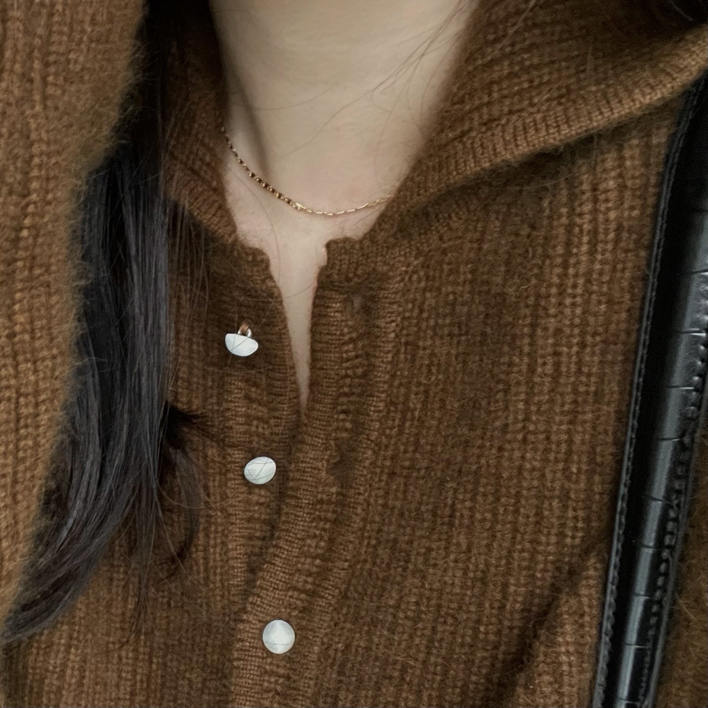 Collana Minimalista con Sfera Geometrica in Argento Sterling 925 Placcata Oro