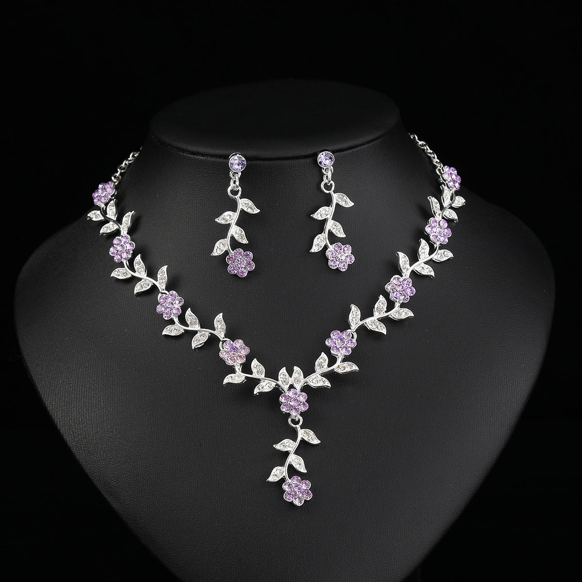 Vintage Retro Flower Shape Alloy Necklace and Earring Set with Colorful Rhinestone Inlay