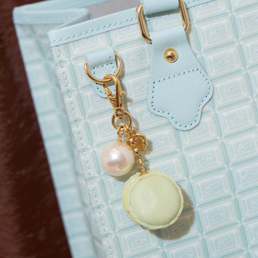 Vintage Elegant Minimalist Oval Geometric Plated Alloy Bag Charm