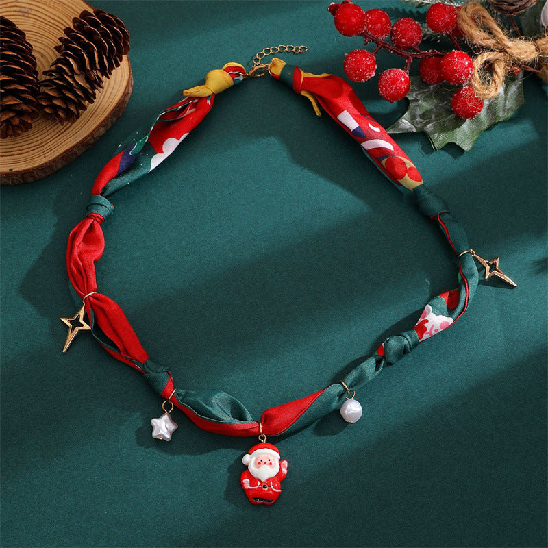 Casual Alloy Plated Christmas Tree and Reindeer Pendant Necklace for Women