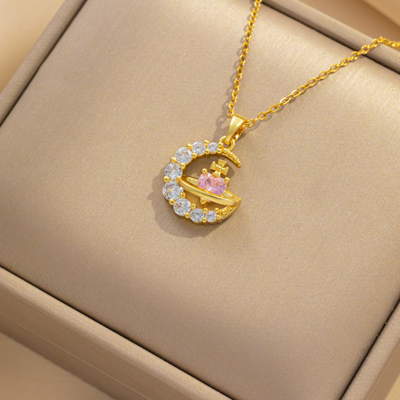 Collana da donna a cuore geometrico minimalista in acciaio al titanio con intarsio in strass e catena a cavo placcata PVD