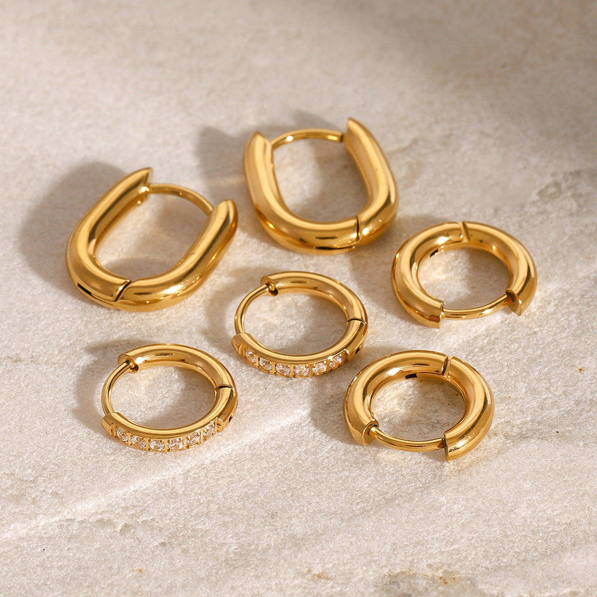 Pendientes geométricos de acero inoxidable con incrustaciones de diamantes de imitación para mujer, pendientes de moda de acero de titanio chapado