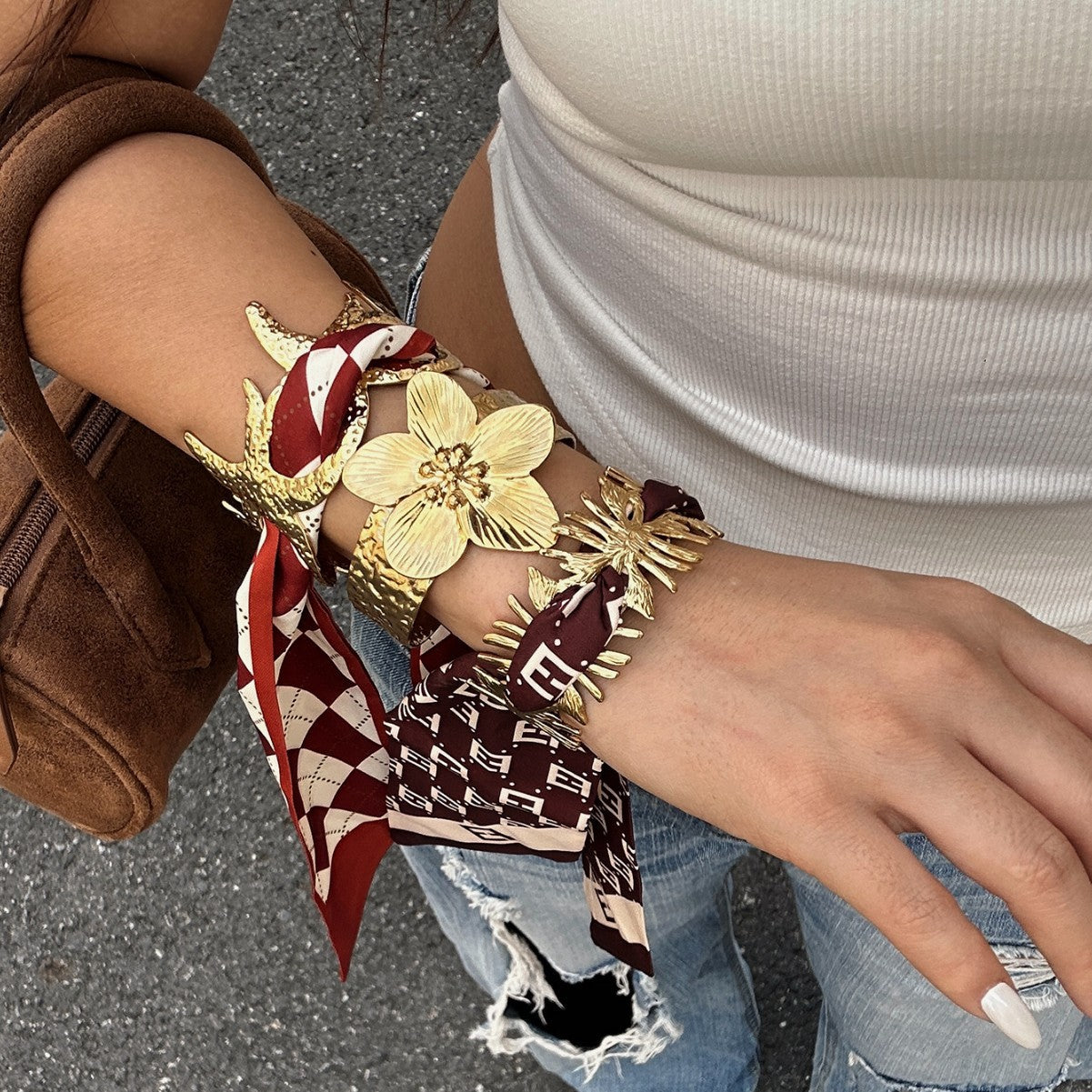 Elegant Floral Textured Plated Stainless Steel Bracelet Set for Women