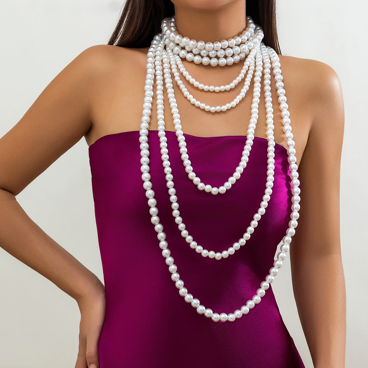 Collana da donna vintage elegante con perle finte a goccia geometriche, placcata, con catena a più strati