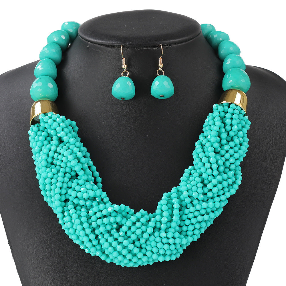Set di collane statement multi-strato in stile boho chic con perline, ciondolo in resina a trama intrecciata e motivo a nuvola, per donna