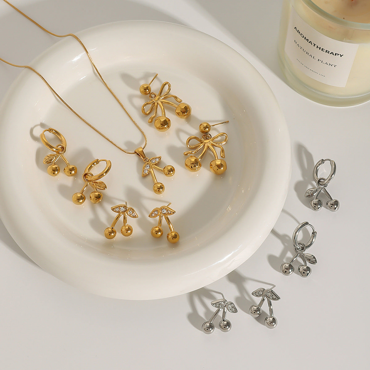 Collar de Acero Inoxidable con Forma de Cereza y Colgante de Acero de Titanio, Acabado Galvanizado, Diseño Geométrico, Joyería de Moda para Mujer para el Día de San Valentín