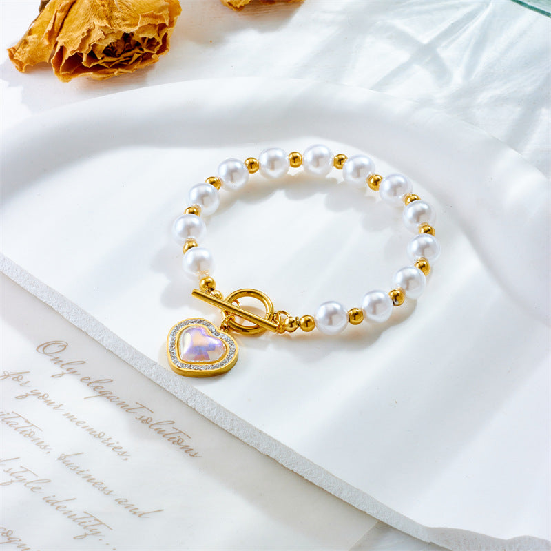 Pulsera de Perlas Vintage de Moda con Colgante de Corazón de Diamantes de Imitación y Cierre OT de Acero de Titanio para Mujer