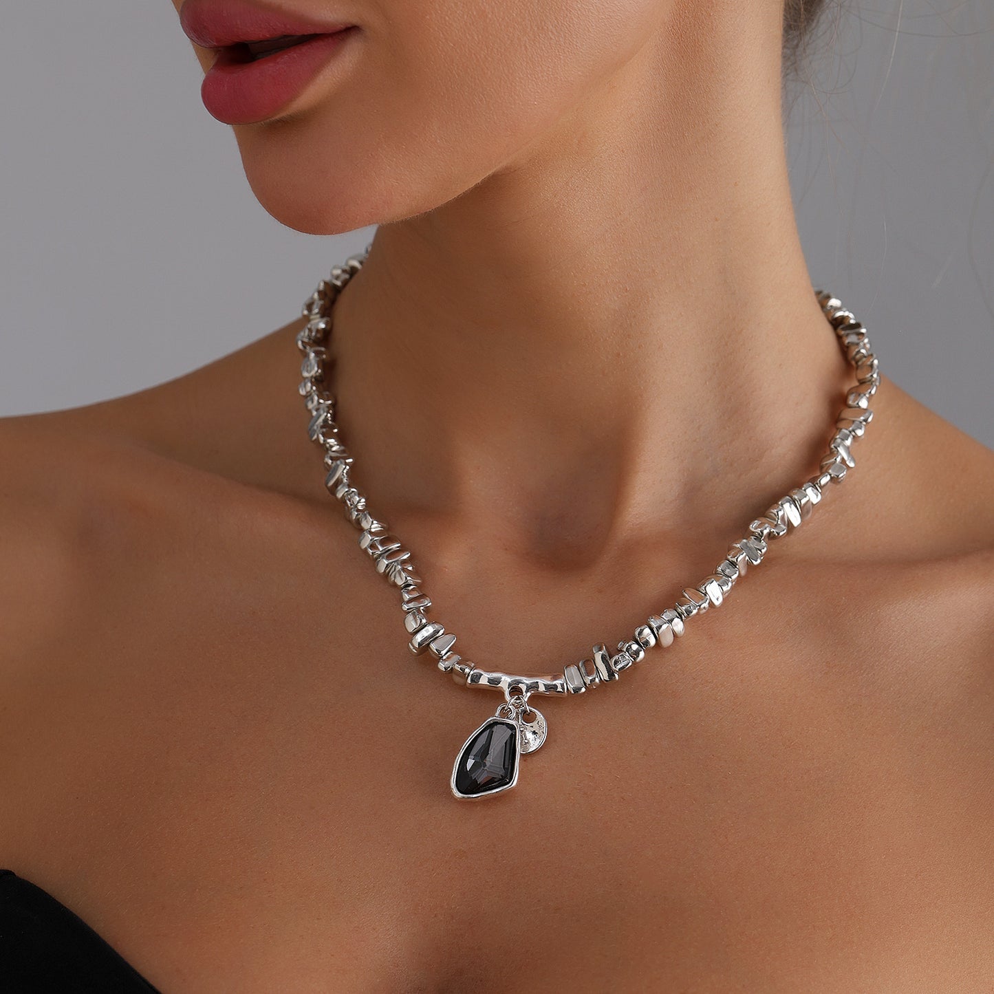 Elegant Geometric Alloy Plated Pendant Necklace for Women