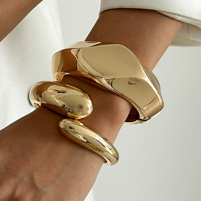 Geometric Zinc Alloy Plated Wide Cuff Bracelet Set