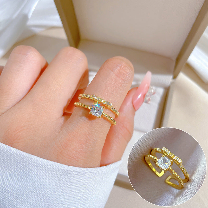 Minimalist Sweet Geometric Round Brass Plated Rhinestone Ring for Women and Men