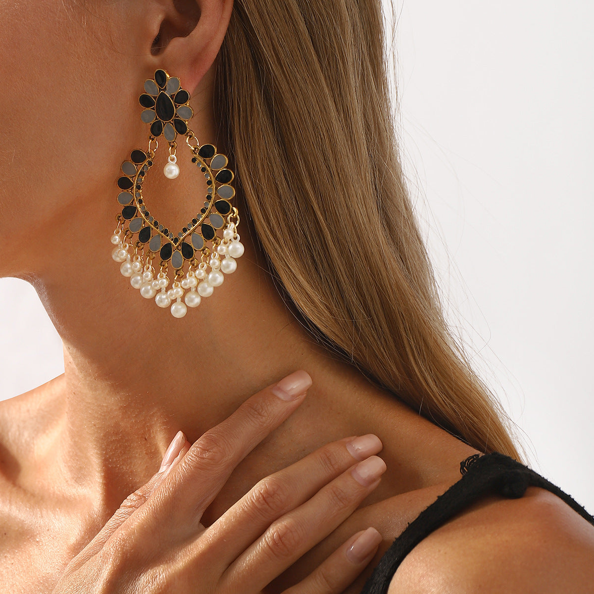 Vintage Palace Style Geometric Resin Post Enamel Earrings with Pearl Tassels for Women