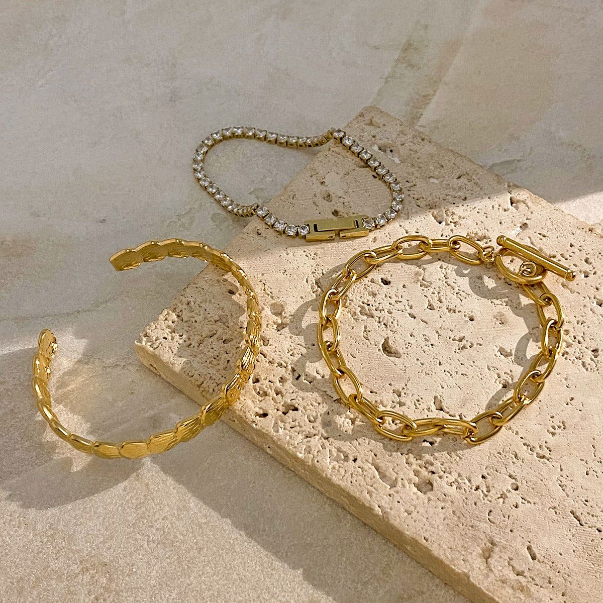 18K Gold Plated Geometric Titanium Steel Cubic Zirconia Bracelet for Women