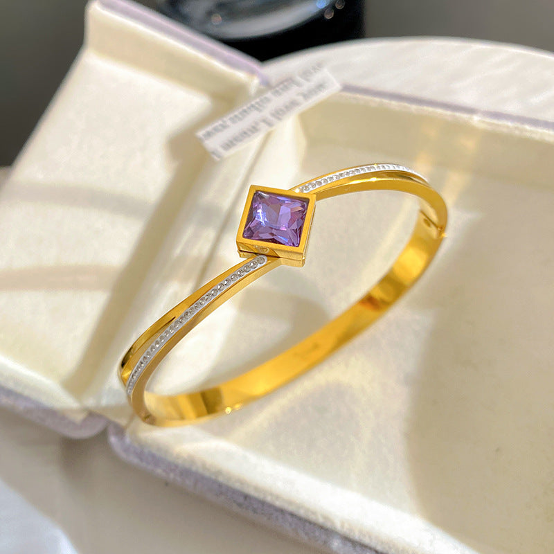 Minimalist Elegant Square Geometric Micro-Inlaid Cubic Zirconia Titanium Steel Bracelet for Women
