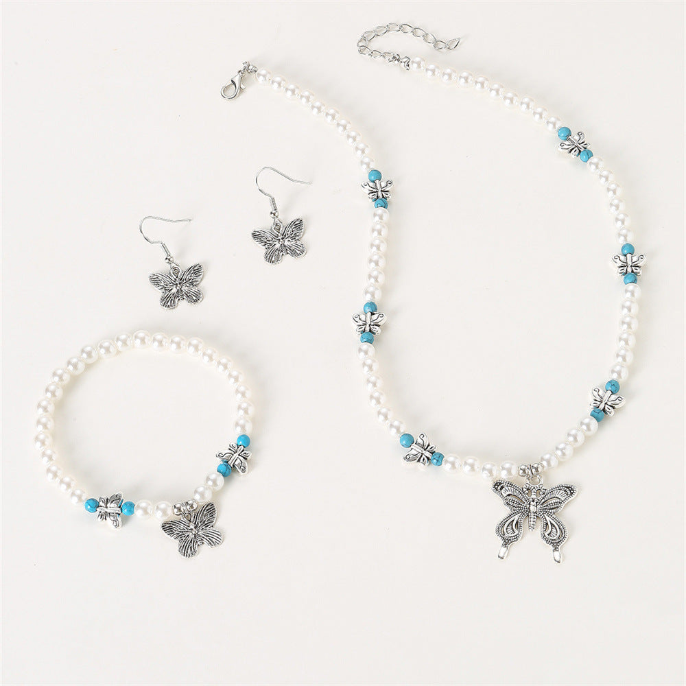 Set Collana con Ciondolo Farfalla Minimalista per Ragazze, Catena in Lega con Accenti di Perle, Gioielli per Bambini Stile Dolce