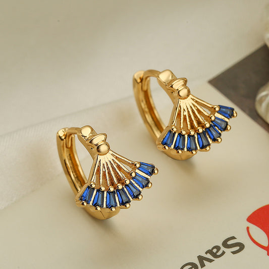 Orecchini da donna in rame a forma di ventaglio geometrico, con micro-incastonatura di zirconi e placcatura in oro 18 carati