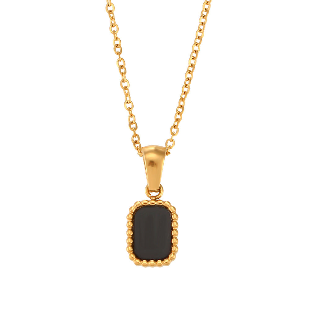 Collana Pendente Farfalla Minimalista alla Moda con Catena in Acciaio Inossidabile e Ciondoli a Cuore e Occhio di Allah in Acrilico